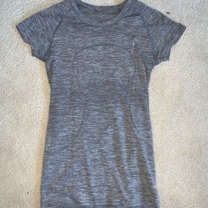 grey t-shirt